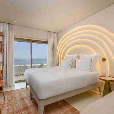 Isla Brown Corinthia Resort & Spa, Curio Collection by Hilton Rooms