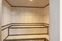 Best Western Plus Chateau Fort St. John - spa