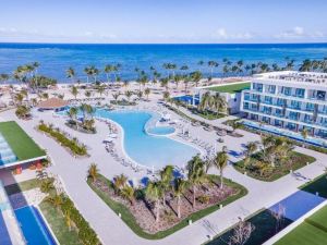 Serenade Punta Cana Beach & Spa Resort