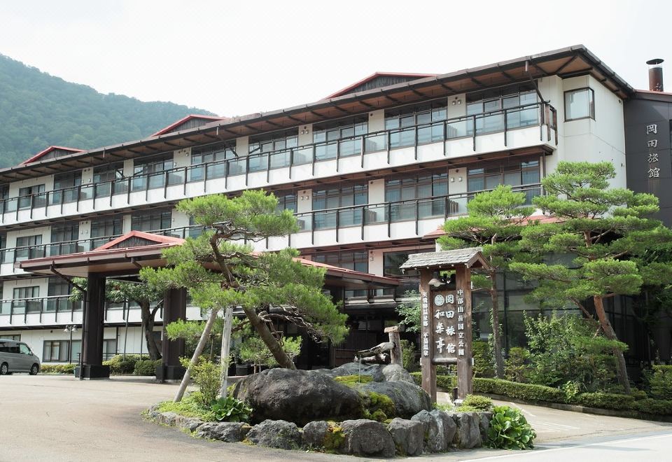 hotel overview picture