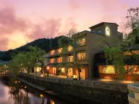Akaishiya Hotels in Toyooka