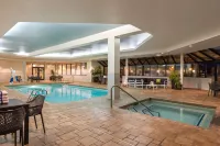 Hampton Inn Spokane - Pools