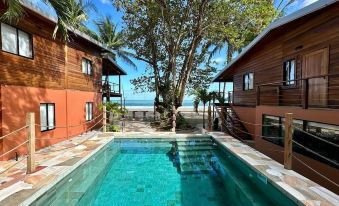 Mt. Plaisir Estate Hotel