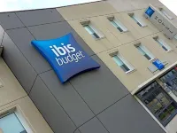 ibis budget Caen Porte de Bretagne Hotel di Calvados