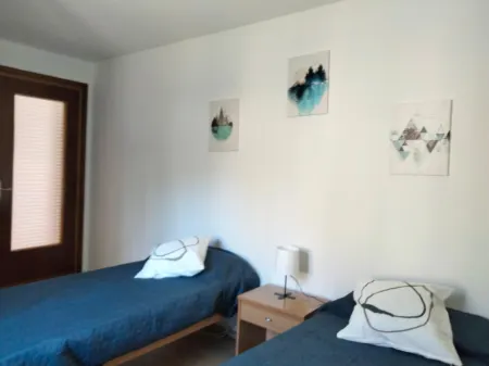 Holiday Home - Maison Dayné Отели в г. Plan D'introd