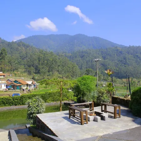Villa Kayu Ciwidey