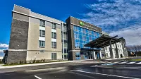 Holiday Inn Express & Suites VAUDREUIL - DORION by IHG Hotels in Valleyfield