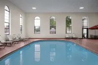 Hampton Inn Russellville - Pools