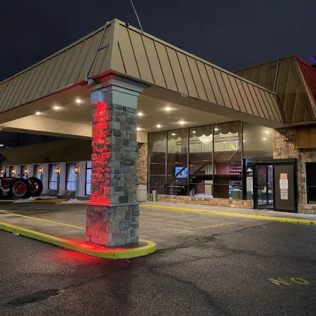 Ramada by Wyndham Rochelle Park Near Paramus