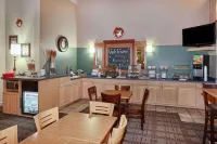 AmericInn by Wyndham Douglas/Saugatuck Hotels in Ganges Township