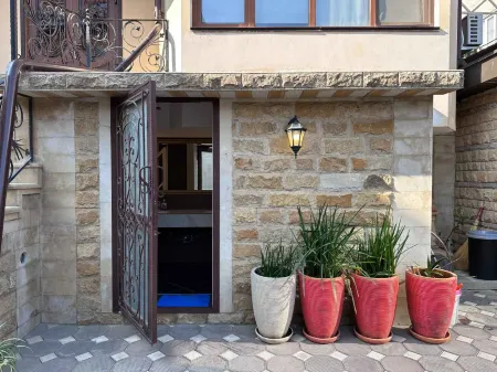 Butik-Otel Dom Hotel Отели рядом с достопримечательностью «222»