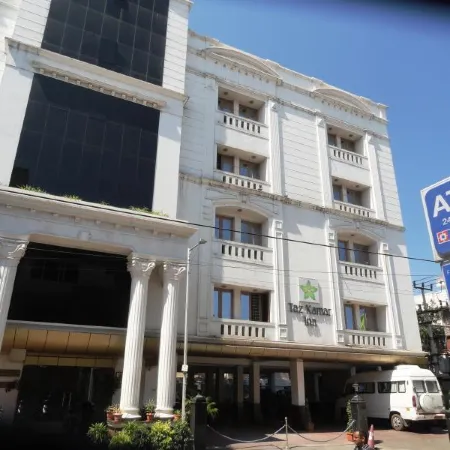 Taz Kamar Family Hotel