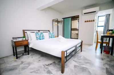 Swing & Pillows - Seri Kembangan Selangor Formerly Known As Golden Star Hotel Các khách sạn ở Serdang
