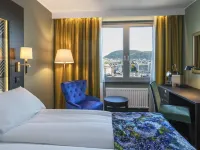 Thon Hotel Orion Hotels near Kloverhuset