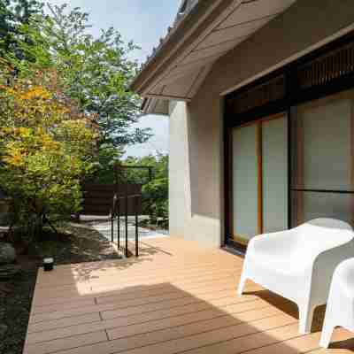 Joshinnosato Hibikino Hotel Exterior