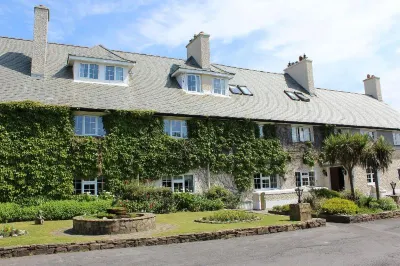 รินไวล์ เฮาส์ โรงแรม และ รีสอร์ท โรงแรมใน