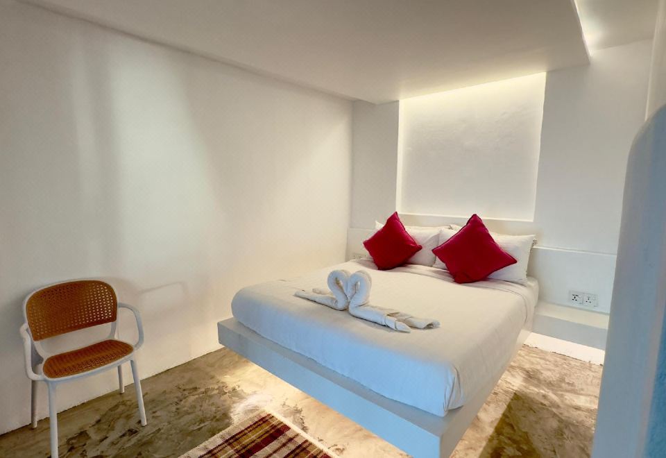 2. 코럴 리프 홀리..