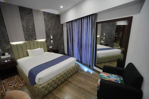Hotel Crown Park Ltd