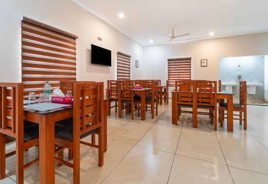 Treebo Thoduvas Star Plaza Cochin AirportHotel Overview