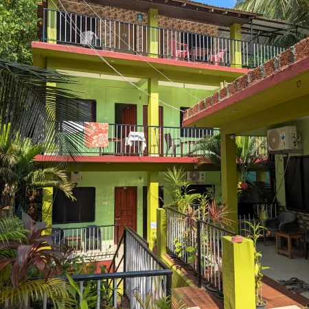Luciano Guest House