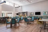 Hampton Inn & Suites Fort Myers Beach/Sanibel Gateway - Aamiainen