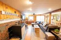 Village Home with 15 acre backyard on the river