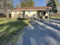 2-bedroom house in Higden with 24x30 covered  parking for boats and lake toys!!