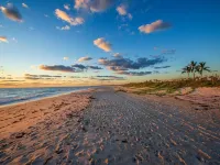 Vero Beach Cottage 3 bedrooms, 2 bath, Less than mile to Beach