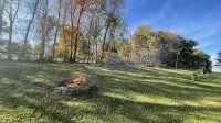 Serene 2BR: Near-Town Convenience Meets Nature Getaway, Ideal for All Travelers