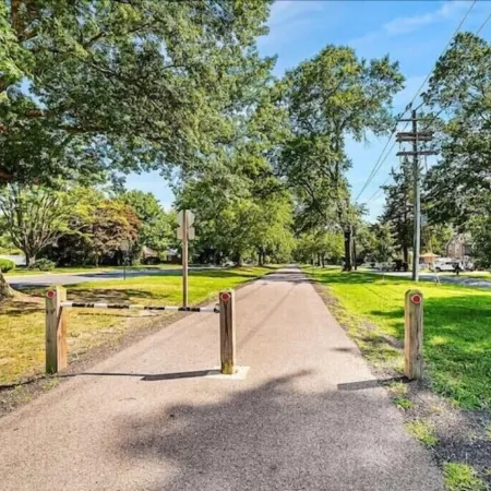 Cozy 2BR Home near Idlewild Park