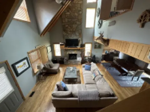 CHARMING & COZY CABIN IN BEAUTIFUL NC MOUNTAINS