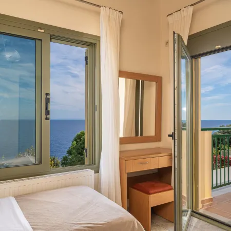 Villa Dinos with swimming pool