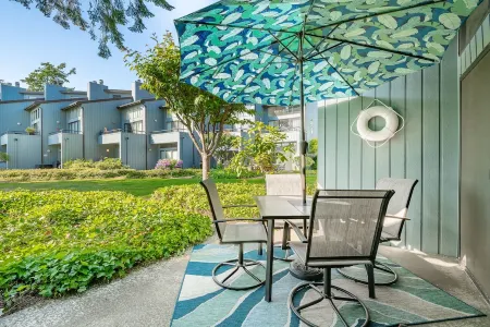 Birch Bay Sunsets - Ocean View - Indoor Pool Отели рядом с достопримечательностью «Парк штата Берч Бэй»