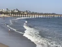 Meticulous Private House @Camarillo Heights-82" TV, Beach/Shopping