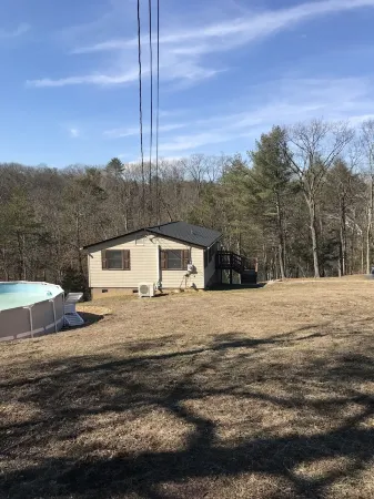 Lake House w/ Pool and King Bed, Fishing - Dogs OK
