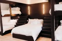 Private Saltwater Pool - Hottub - Commercial Arcades - Kayaks - Firepit - 무료 와이파이