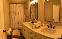 Charming Gainesville townhome 1