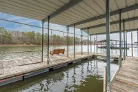 "The Bobby", Lake Hamilton, Hot Tub, Firepit, Kayaks, Pedal Boat, Boat Dock