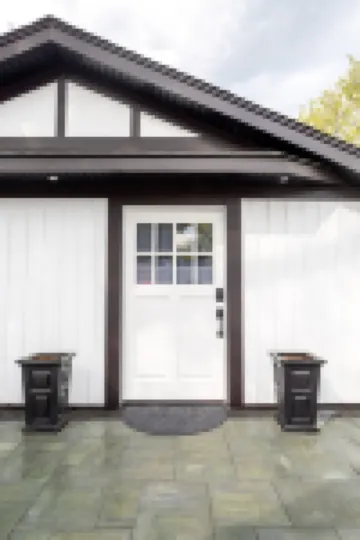 Ultra-Modern Studio | Near Hospital & NYCIM | WiFi