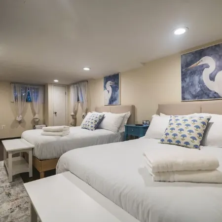Tufts 4BD/2BA - 5.MIN to Harvard&Boston / Free Parking / Walk to Subway
