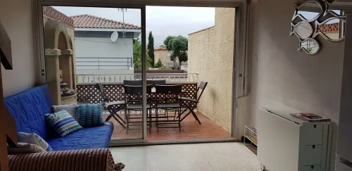 Apartment direct access to the beach
