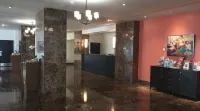 Newly Renovated- Ocean Super Studio w/ Kitchenette