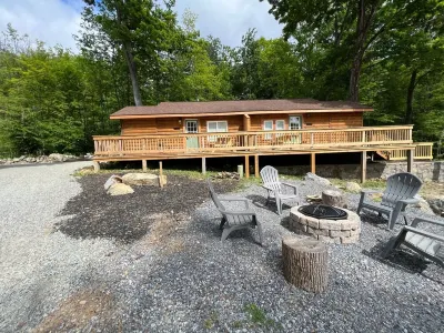 Pet Friendly - Close to Town - w/ Deck & Fire Pit