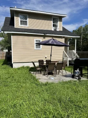 Charming 3-Bdrm Gem! Sleeps 6, Near Casino & All Hotels near Portsmouth Splash Park