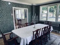 Historic Downtown Baker City Home with firepit, walk everywhere