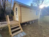 Tiny House, Fire Place, Fire Pit, Stratton; 5 Min. 3 Min Walk to Pikes Falls!
