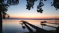 Newly Built Lakefront Condo - Wifi