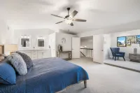 Gorgeous updated home with great views of the golf course and mountains.