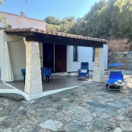 Villa "The lapwing onesemi-detached portion of the sea)