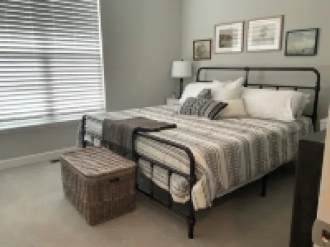 “License To Chill Lake Cottage at Tims Ford Lake  Golf cart/Fire pit/Marina